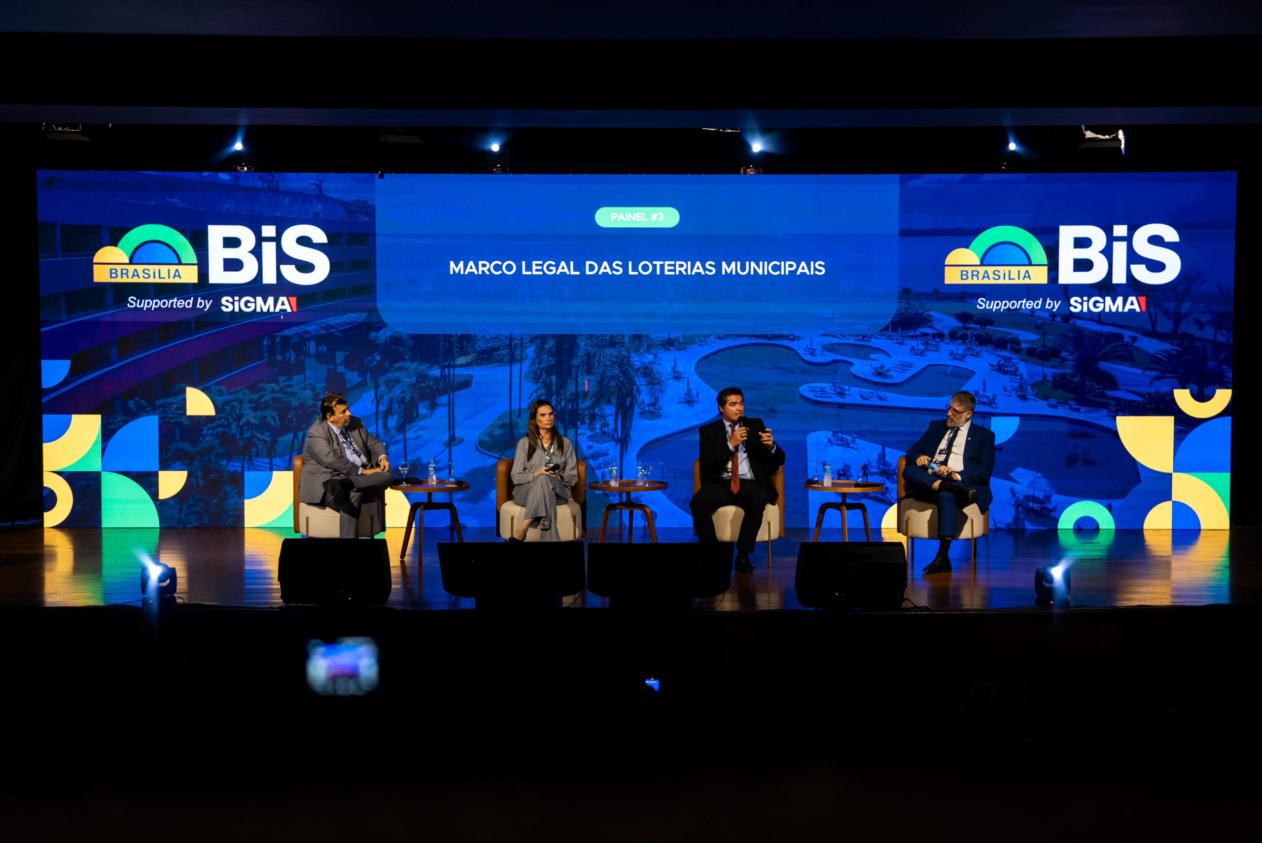 BiS Brasília reúne especialistas e autoridades para debater o futuro do mercado de apostas no Brasil