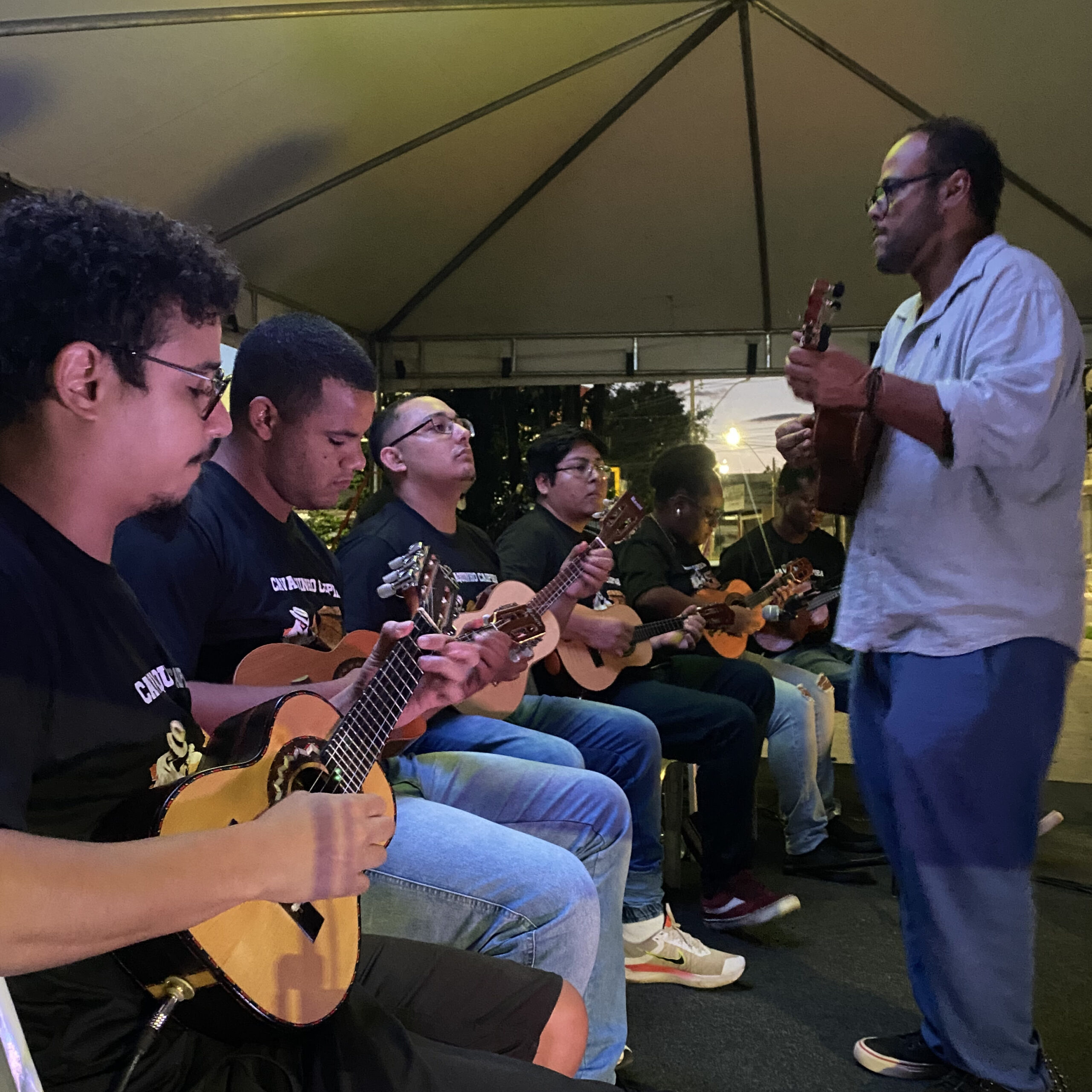 Projeto Cavaquinho Caipira realiza apresentações gratuitas que unem arte e acessibilidade