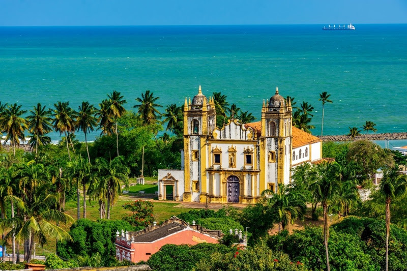 Recife dobra reservas de turistas estrangeiros no primeiro semestre de 2026, aponta Civitatis 